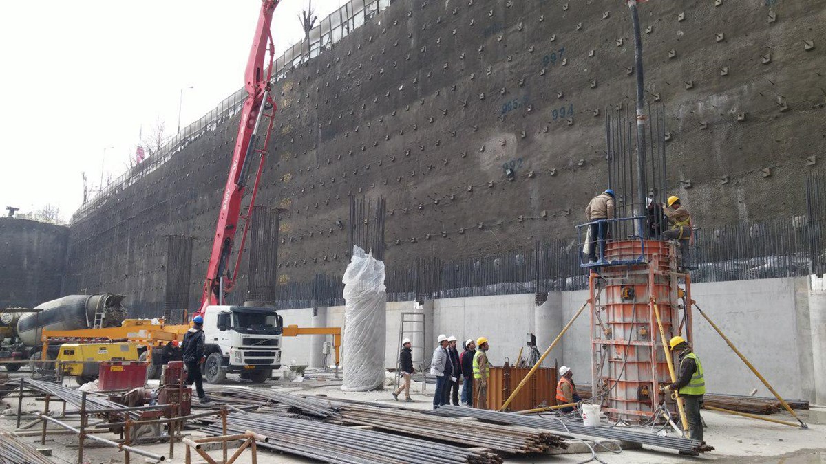 بلندایستاپی...